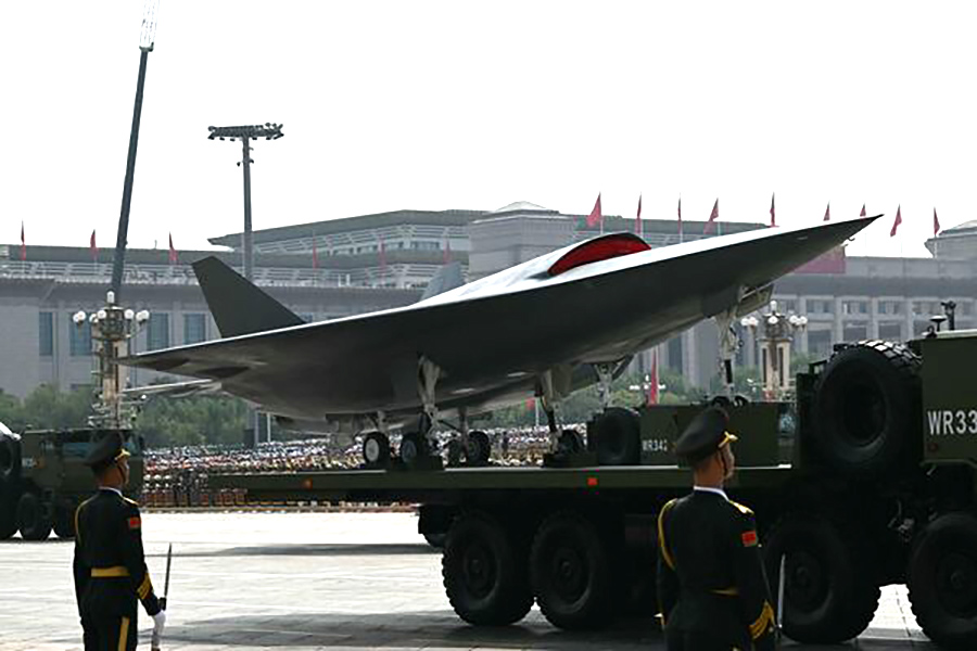 Photograph of Loyal Wingman UAV CCA 2 seen at military parade
