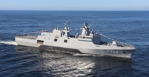The Tamandaré class was designed for various missions, including patrol; surveillance; and anti-surface, anti-submarine, and anti-air warfare. The first-of-class ship F 
        
        is shown just prior to its arrival in Rio.