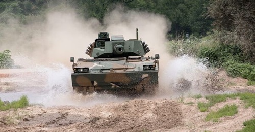 Hanwha Defense is offering the Indian Army its K21-105 light tank to meet a requirement outlined in an RFI in 2021.