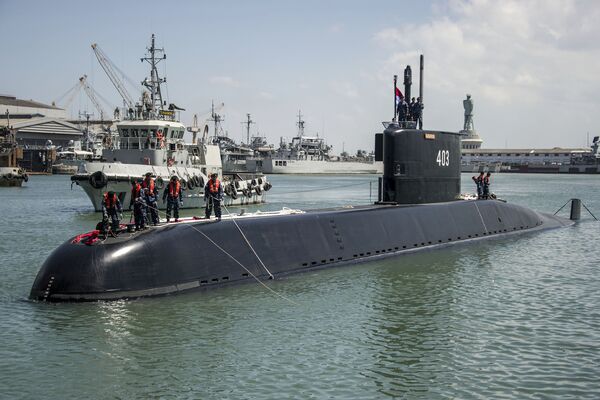 
        KRI 
        Nagapasa
        , one of four submarines in service with the Indonesian Navy. The country has approved a plan to obtain up to USD600 million in foreign loans to procure at least one second-hand boat as a stopgap measure while awaiting new submarines. 
       (Juni Kriswanto/AFP via Getty Images)