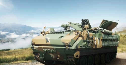 DAPA said that it has signed a contract with Hanwha Aerospace to mass-produce 120 mm SPMs and fire command vehicles. Pictured above is an example of a 120 mm SPM integrated into an M113-type tracked armoured personnel carrier.