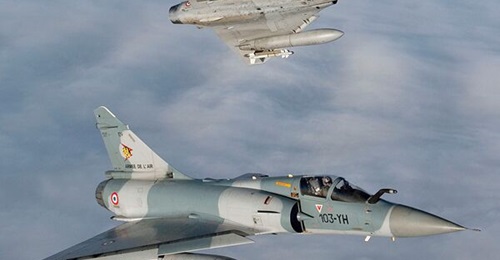 The first of an undisclosed number of Mirage 2000 combat aircraft will arrive in Ukraine in early 2025, the French defence minister said.
