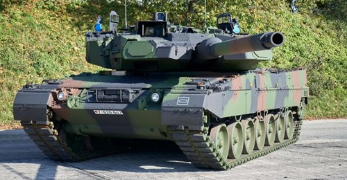 The first Leopard 2 equipped with the Trophy APS was rolled out on 29 October for the German Army.