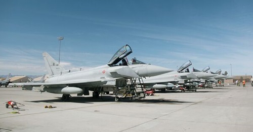 Italy is to replace 26 Tranche 1 Eurofighter combat aircraft with up to 24 new Tranche 4  aircraft under a deal signed on 23 December.
