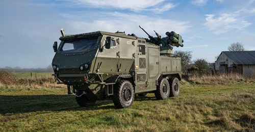 RIwP with HVM/LMM missiles, Bushmaster cannon, and 7.62 mm machine gun on a Supacat ACC HMT.