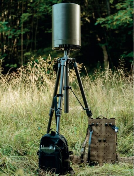 Image of Saab's Sirius Compact L20C passive C-ESM sensor.