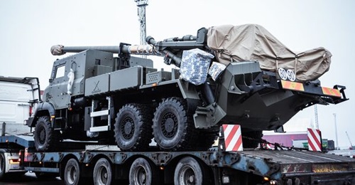 The EDF has received its first batch of CAESAR Mk I 6×6 SPHs.