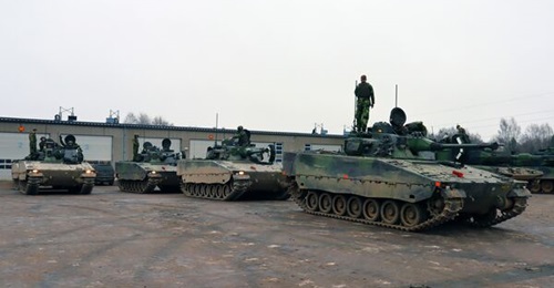 A Swedish armoured battalion prepares for an LSS Mark C2 system test.