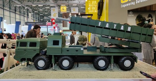 A scale model of Pakistan's Fatah I/II MRL system, displayed at IDEF 2023 in Türkiye.
