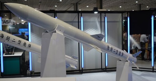 A mock-up of the ground-launched variant of Sky Sword II missile is displayed at the Taipei Aerospace & Defense Technology Exhibition 2023.