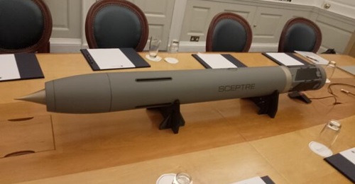 Mock-up of the Sceptre ramjet 155 mm munition unveiled by Tiberius Aerospace on 19 May.