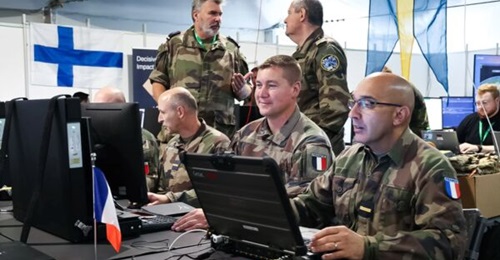 Image of military personnel taking part in 'CWIX25' held between 2 and 20 June 2025 at the Joint Force Training Centre in Bydgoszcz, Poland.