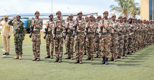 Somali personnel graduating from the Turksom training facility on 3 July. The Nurol Ejder 6×6 APC can be seen in the background.