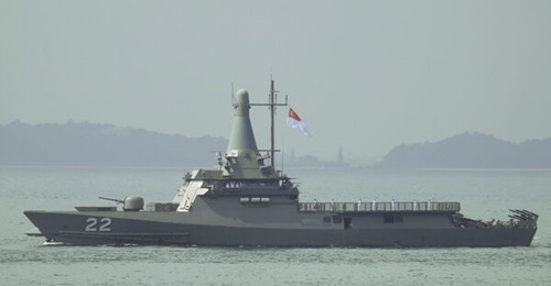 The Independence-class littoral mission vessel, RSS 
        
        , seen here patrolling the Singapore Strait. Singapore is progressively deploying the Veloce 60 UAV across the class.