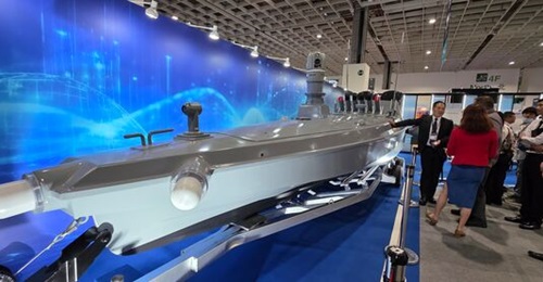NCSIST displayed its Kuai Chi attack USV at TADTE 2025 in Taipei.