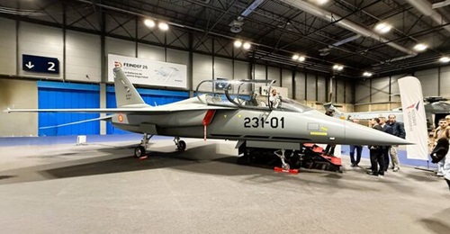 A full-scale mock-up of the TAI Hürjet in Spanish markings was presented at FEINDEF 2025 in Madrid. Spain is to acquire up to 45 such aircraft as part of a wider modernisation programme, the financing for which has been approved.