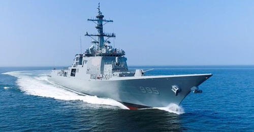 ROKS 
        
        , the lead ship in South Korea's KDX III Batch II programme. It is also the first ship to be equipped with the KVLS-II weapon system.