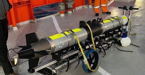 Project Scylla testing in May 2025 demonstrated the launch and recovery of an Iver4 900 medium AUV from HMS 
        
        .