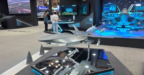 KAI MUCCA loyal wingman concept displayed at ADEX 2025.