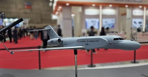 At ADEX 2025, KAL-ASD displayed a model of a new AEW&C aircraft bound for the Republic of Korea Air Force. The service expects to induct a fleet of four aircraft by 2032-33.