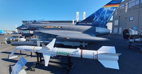 The Luftwaffe has clarified that, in addition to the 20 newbuild Tranche 5 jets, it is to upgrade 15 of its soon-to-be-delivered Tranche 4 Project Quadriga jets to the Eurofighter EK (pictured) standard.
