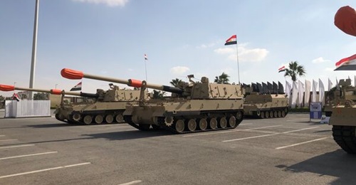A battery of six K9 howitzers, a K10 ammunition resupply vehicle, and a K11 fire-control vehicle were displayed at EDEX 2025.