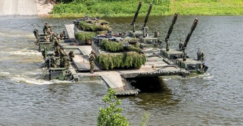M3 vehicles can drive straight into water, connect to floating bridges and ferries, and carry all NATO vehicles.