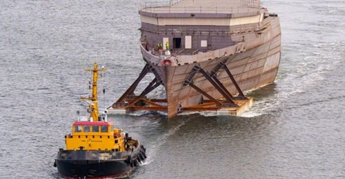 The bow section of the German Navy's future Type 424 AGI vessel under tow in the Baltic Sea in December 2025.