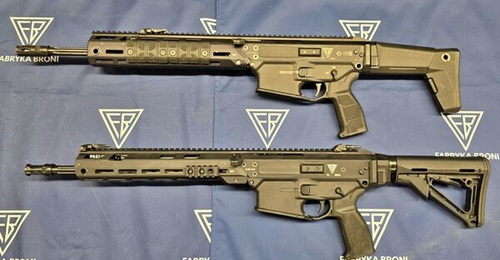 A standard issue Grot C16A2 (above) and the newest version of Grot A3 (below).