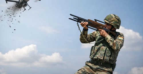 IG Defence will supply its IG T-Shul Pulse handheld C-UAS (pictured) to the Indian Army and the Navy.