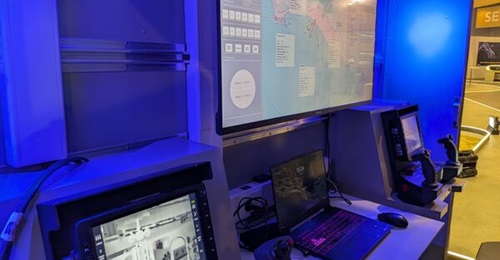 A view of the control room for Fincantieri's containerised ANDROMEGA C-UAS, centred around its Omega360 radar, displayed at DIMDEX 2026.