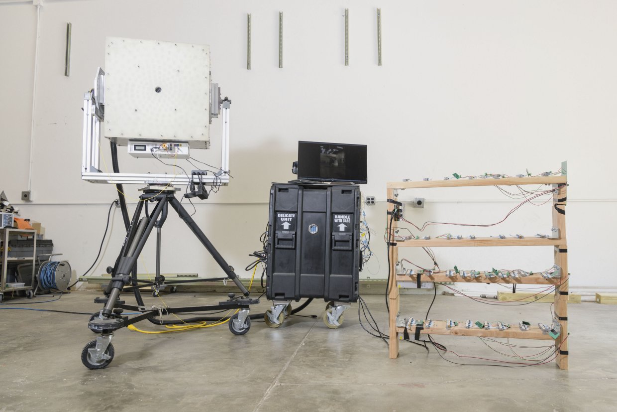 A team of engineers at the University of Delaware has developed a camera-like device that generates and detects millimetre waves to ‘see’ through solid objects. The US DoD has provided USD1.5 million to further develop the device for ‘Trident Specter’, an annual DoD event to test and evaluate emerging technologies. (University of Delaware)