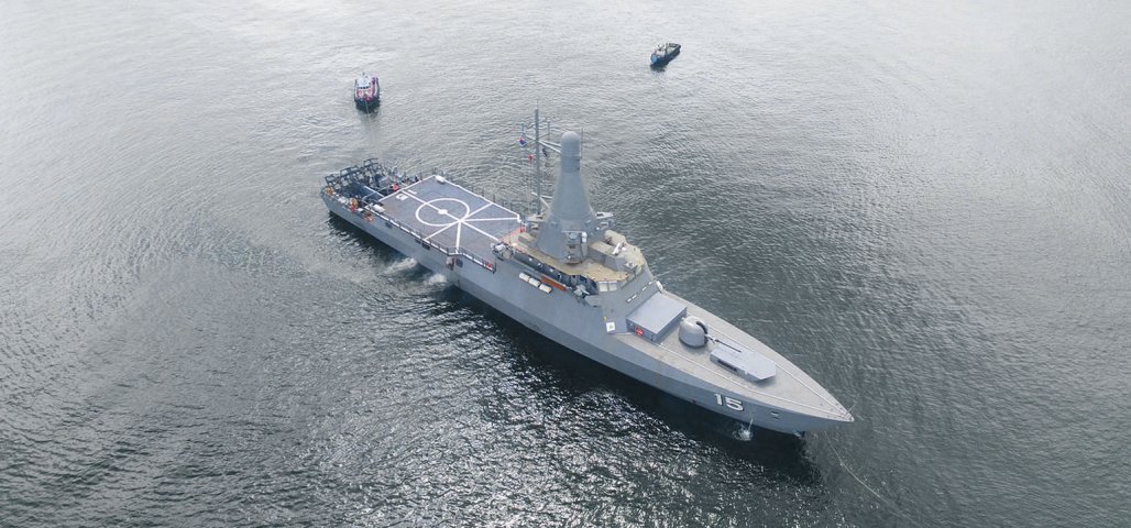 
        RSS
        Independence
        , one of the Littoral Mission Vessels deployed to monitor a Malaysian vessel that sailed into, and remained in waters Singapore claims as part of its port limits.
       (Singapore Ministry of Defence)