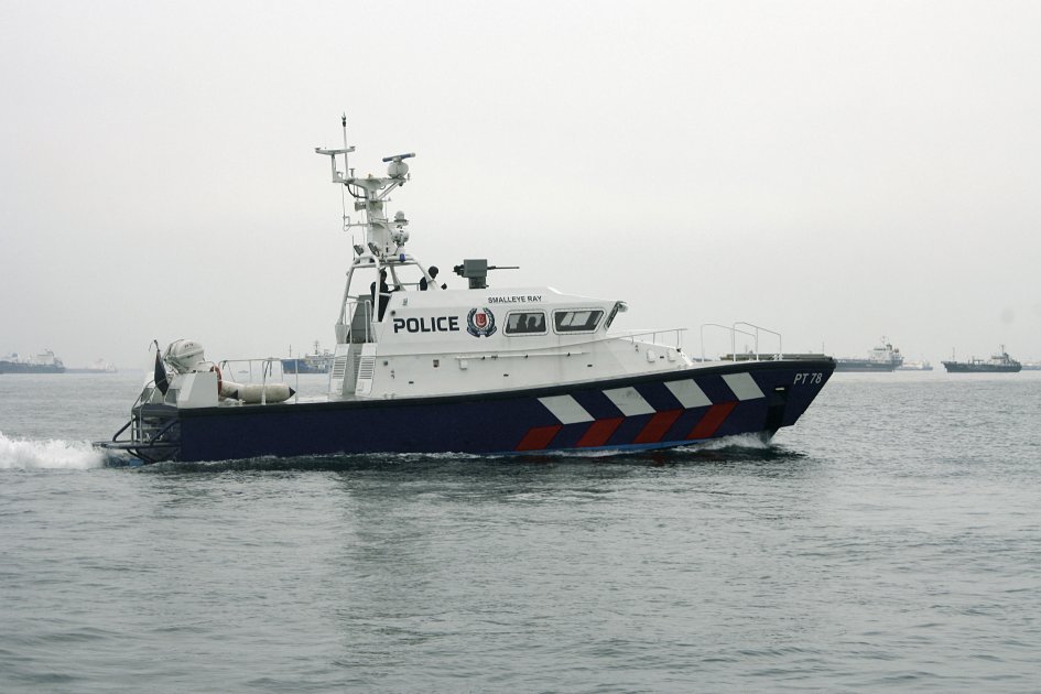 
        The Singapore Police Coast Guard 19 m patrol craft,
        Smalleye Ray
        , a vessel similar to those deployed by the service to monitor MV
        Polaris
        .
       (IHS Markit/Ridzwan Rahmat)