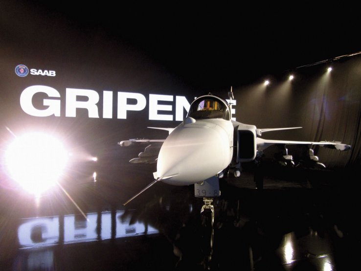 Saab’s selection by Switzerland was cancelled following a referendum on the procurement in 2014. The Swedish company has re-submitted its Gripen E under a renewed fighter procurement programme. (IHS Markit/Gareth Jennings)