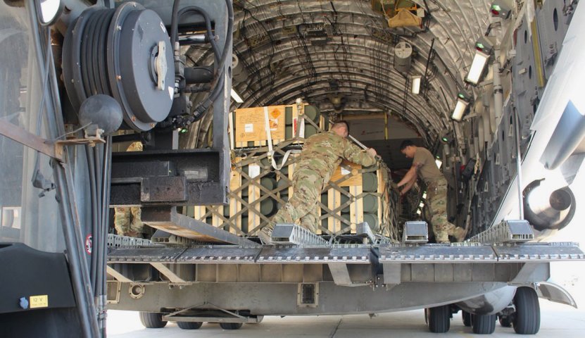 A delivery of APKWS rockets was made to Lebanon aboard a US Air Force C-17 on 13 February. The rockets will arm Super Tucano aircraft and MD 530G helicopters of the Lebanese Air Force. (US Embassy in Beirut via Twitter)