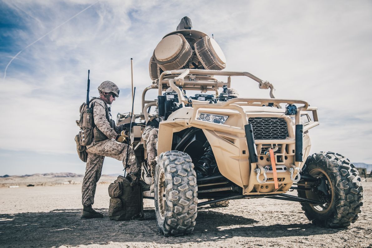 1st Lieutenant Taylor Barefoot programmes a counter-UAS on a LMADIS during a pre-deployment training exercise at Marine Corps Air Ground Combat Center Twentynine Palms in November 2018. By the end of fiscal year 2019, the service will stop fielding new LMADIS systems. (US Marine Corps)