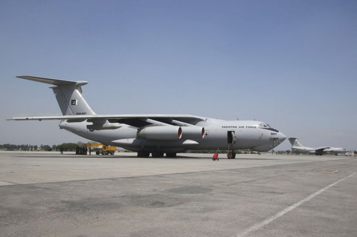 Il-78 aircraft have now moved onto the ramp of Pakistan’s former Benazir Bhutto International Airport, which has now become part of PAF Base Nur Khan. (Alan Warnes)