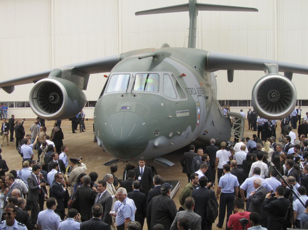 The KC-390 has attracted strong international interest. With Portugal’s order for five aircraft, the aircraft now has its first export customer. Pictured at the type’s rollout in November 2014. (IHS Markit/Gareth Jennings)