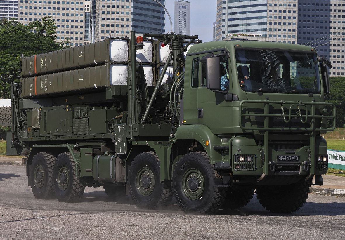 The Republic of Singapore Air Force’s new Aster 30 SAM system made its debut public appearance during Singapore’s 54th National Day celebration. (IHS Markit/Kelvin Wong)