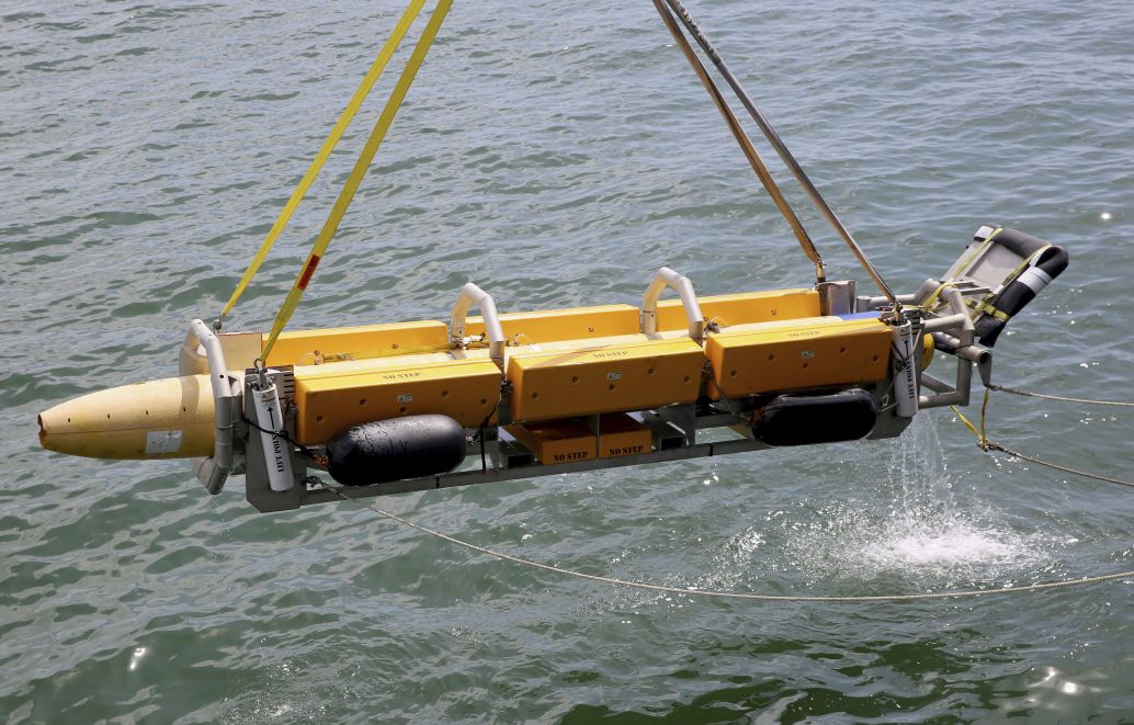 
        The UUV Knifefish was tested aboard Expeditionary Sea Base USNS
        Hershel Williams
        (T-ESB 4).
       (US Navy)