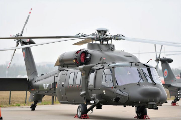 China’s Z-20 helicopter is seen here during the fifth China Helicopter Exposition held from 10–13 October in the city of Tianjin. (Xinhua)