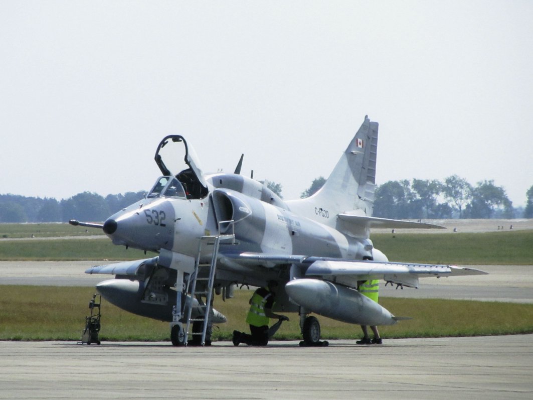 A Top Aces Douglas A-4 Skyhawk: one of several companies and aircraft types that will participate in the USAF's Combat Air Force training contract awarded on 18 October. (IHS Markit/Gareth Jennings)