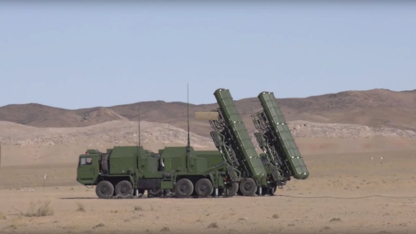 The FD-2000 is a technical analogue to the S-300 and is believed to borrow heavily from the Soviet design. The Uzbek procurement of the system diversifies the country’s supply base away from Russia. (Ministry of Defence of the Republic of Uzbekistan)