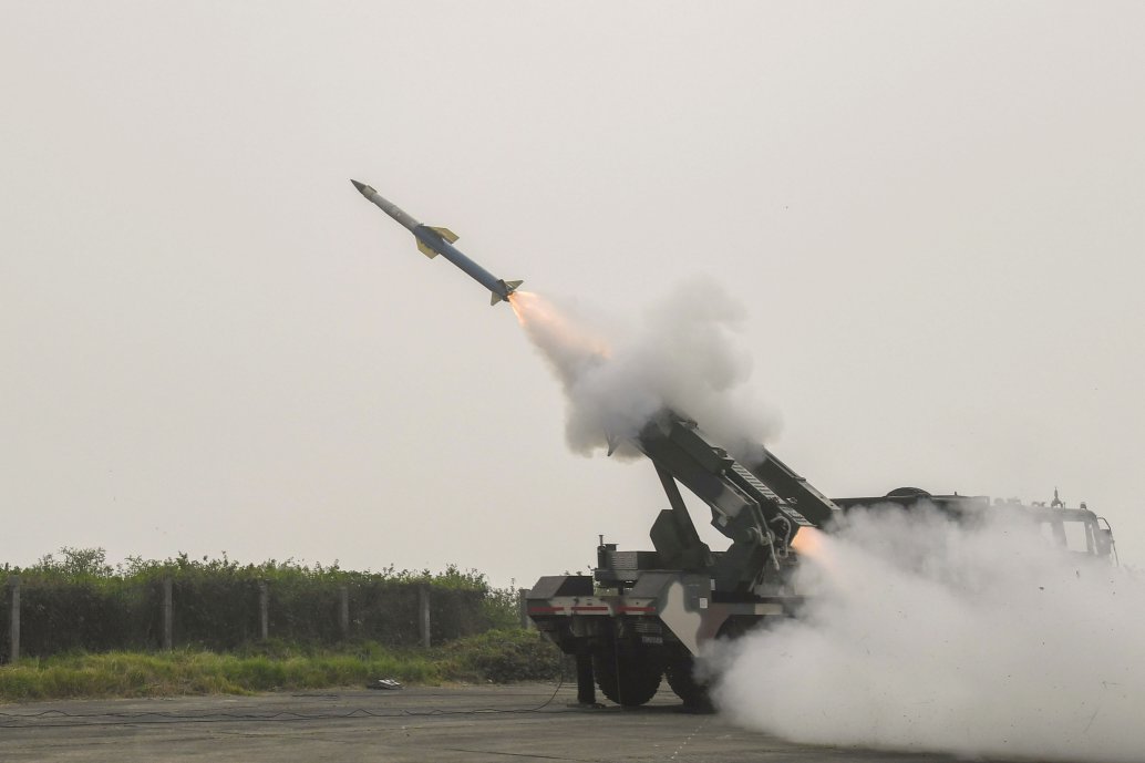 The Indian MoD announced on 23 December that the DRDO has completed development trials of the QRSAM weapon system following another successful test-firing. It also said the system is expected to be ready for induction by 2021. (Via PIB)