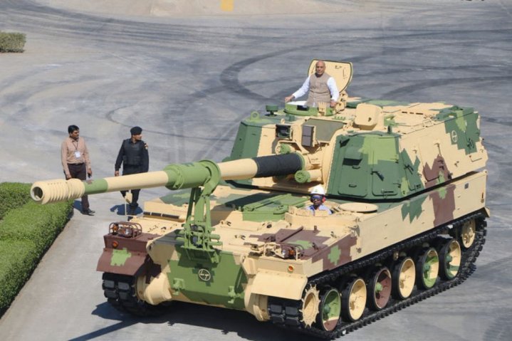 L&T has delivered more than half of the 100 K9 Vajra-T 155 mm/52 cal tracked SPHs ordered by the IA ahead of schedule. Indian Defence Minister Rajnath Singh visited L&T’s Armoured System Complex on 16 January. (Indian MoD)