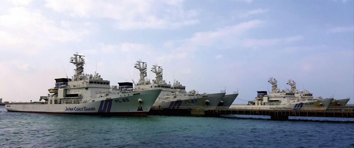 JCG Kunisaki- (ex-Kunigami) class patrol vessels at the Port of Ichigaki on 31 January. JCG vessels at Ishigaki are responsible for patrolling the waters around the disputed Senkaku/Diaoyu Islands in the East China Sea. (Jane’s / Gabriel Dominguez )