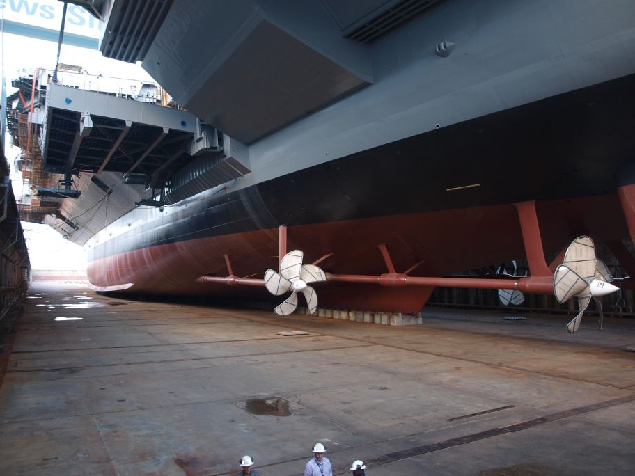 
        Reactor Department sailors have begun to work and train aboard aircraft carrier
        John F. Kennedy (Jane’s/Michael Fabey)