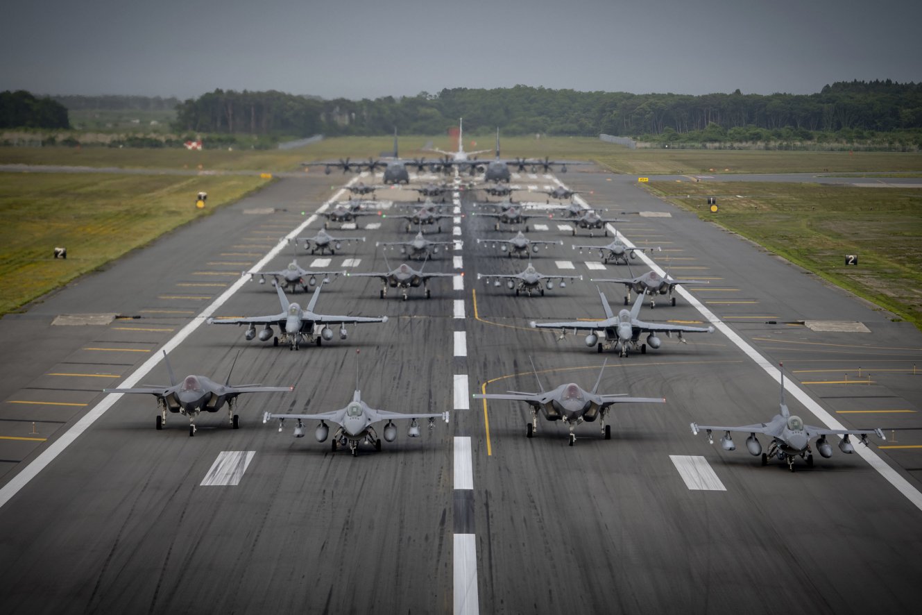 On 22 June 12 USAF F-16CM Fighting Falcons, 12 JASDF F-35As, two USN EA-18G Growlers, a USN C-12 Huron, two USAF MC-130J Commando II and a USN P-8 Poseidon aircraft, along with a JASDF CH-47 Chinook helicopter, participated in the first bilateral ‘elephant walk’ hosted by Misawa Air Base in Japan.  (USAF/Staff Sergeant Melanie Bulow-Gonterman)