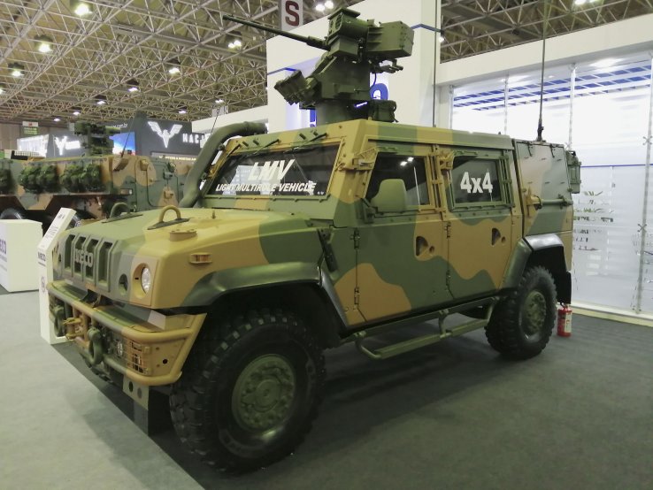 The Brazilian Army will receive 32 Iveco LMVs. The vehicle pictured is outfitted with the 12.7 mm REMAX III weapon station and was showcased at LAAD Defence & Security 2019. (Victor Barreira)